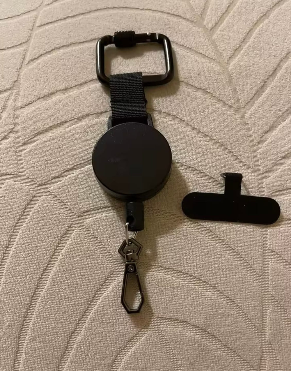 <h3><strong>180.000+ Happy Customers</strong></h3><h3><strong><br/>Loved by everyone, everywhere.</strong></h3>